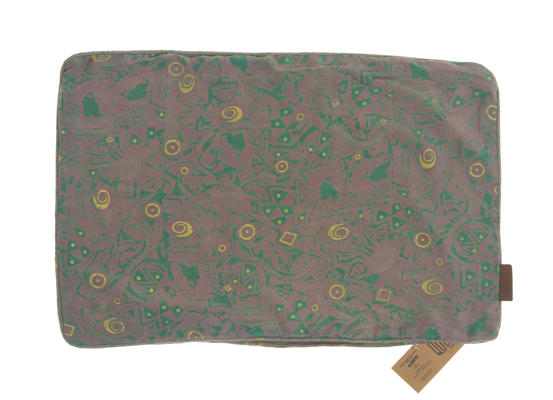 Seidenkissenbezug 60x40 cm in Grün und Türkis mit ethnischem, orientalischem Suzani-ähnlichem Muster in Gold und Dunkelgrün, einzigartiges Boho-Sari-Kissen