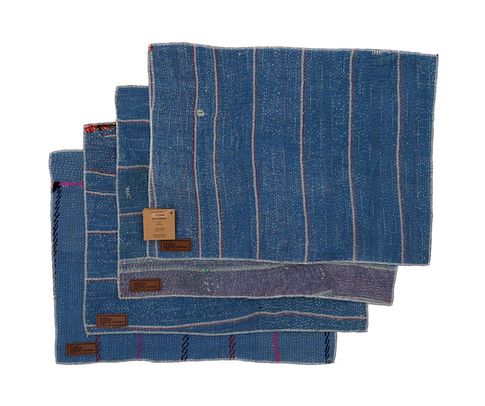 Set of 4 blue placemats 33x44 cm with striped check and dot pattern and red edge finish