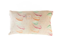 Sari pillowcase 30x50 cm in beige/cream with colorful ethnic patterns in green, orange and pink - unique sari pillow in boho/vintage style
